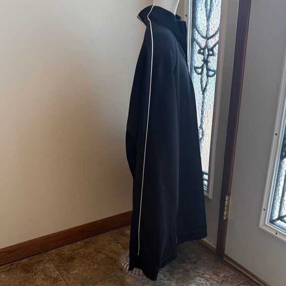 Adidas Men's Black Quarter Zip sweatshirt - Picture 5 of 7